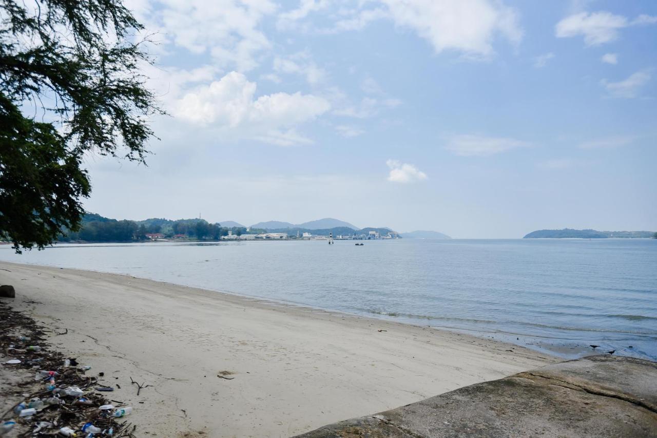 Lumut Suites Exterior foto